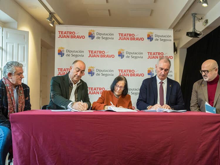 José María Bravo, Miguel Ángel de Vicente, Carmen Grúber, José Mazarías y Juan Carlos Monroy. / NACHO VALVERDE - ICAL