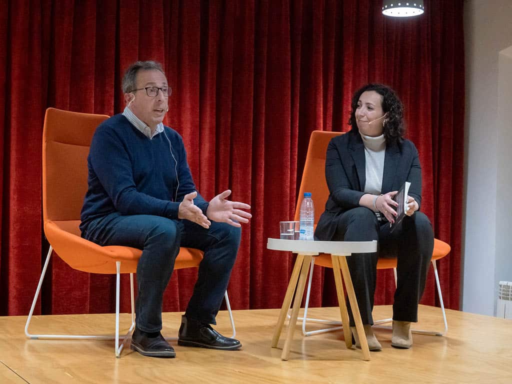 Presentacion del libro Pausa sin prisas de Javier Martin Hector Criado