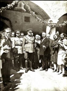 Leoncio Ajo Marugán, fotógrafo. Un segoviano en Cantabria 9 Primo de Rivera en Laredo en 1927.