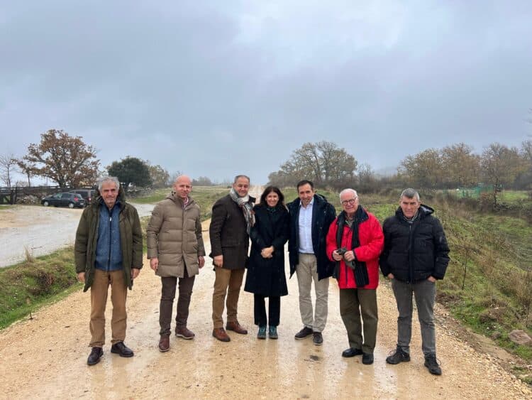 La Junta invierte cerca de dos millones de euros en las obras de concentración parcelaria en Santo Tomé del Puerto 1 Visita a las obras de concentración parcelaria en Santo Tomé del Puerto / JCYL