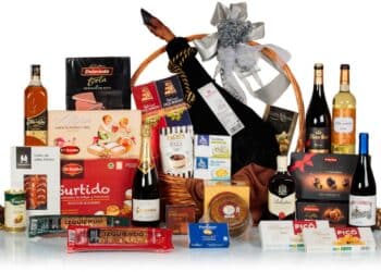 Ricardo Quintano (empresario): "Si el año pasado en la cesta de Navidad había un lomo de un kilo, este año es de medio"