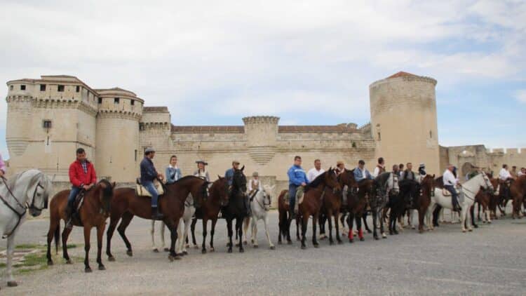 Caballistas en Cuéllar.