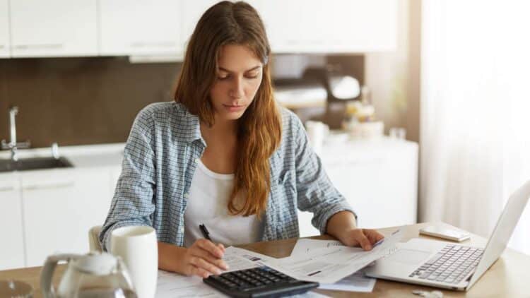 Ni marzo ni mayo: estas son las acciones concretas en España antes del 31 de diciembre que pueden reducir tu IRPF 1 Ni marzo ni mayo: estas son las acciones concretas en España antes del 31 de diciembre que pueden reducir tu IRPF