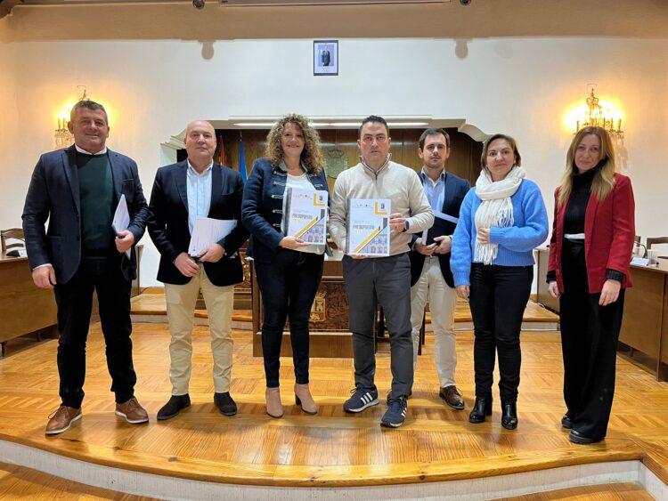 El Ayuntamiento de El Espinar aprueba un presupuesto de 15,3 millones de euros para 2026 1 Aprobación del presupuesto para el ejercicio de 2026 / AYTO. EL ESPINAR