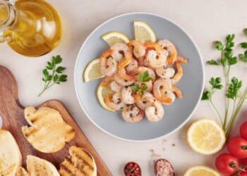 Joan Roca, chef: "Este entrante con gambas y zumo de limón es el más fácil de hacer para esta Nochevieja"