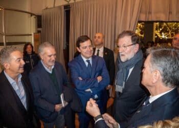Recepción a Mariano Rajoy y Fernández Mañueco en la noche de este martes en el Teatro Juan Bravo de Segovia.. Héctor Criado