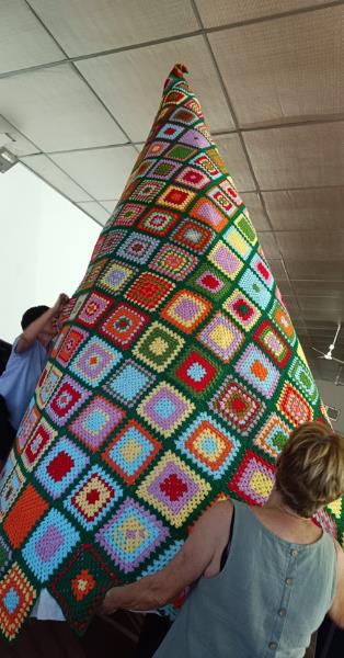 Creación del árbol de ganchillo / MARÍA REYES SANZ