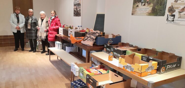 Grupo de Cáritas Parroquial de Cantimpalos / LOURDES MATARRANZ