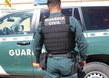 La Guardia Civil detiene a dos personas como presuntas autoras de robos en cuatro viviendas de la provincia / GUARDIA CIVIL