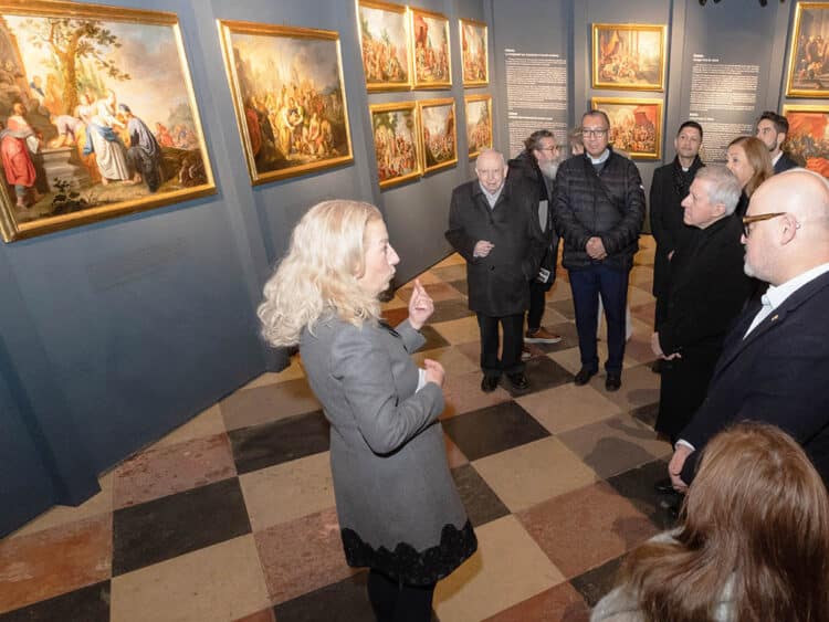 Nueva exposición en la Catedral dedicada a la pintura sobre cobre 1 Inauguración 'La pintura flamenca sobre cobre en la Catedral de Segovia. Arte para evangelizar'. / CATEDRAL DE SEGOVIAInauguración de la exposición 'La pintura flamenca sobre cobre en la Catedral de Segovia. Arte para evangelizar'. / CATEDRAL DE SEGOVIA