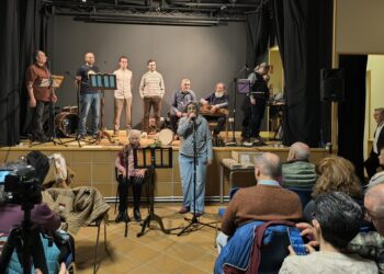 Vista de los integrantes del proyecto / LOURDES MATARRANZ