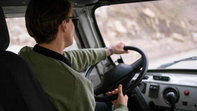 Ni pobre ni precario: un veterano camionero explica la triste diferencia salarial del sector respecto a los primeros 2000 1 Ni pobre ni precario: un veterano camionero explica la triste diferencia salarial del sector respecto a los primeros 2000