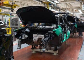 Es oficial: el Gobierno activa el Plan Auto 2030 y así revolucionará el sector de la automoción en España