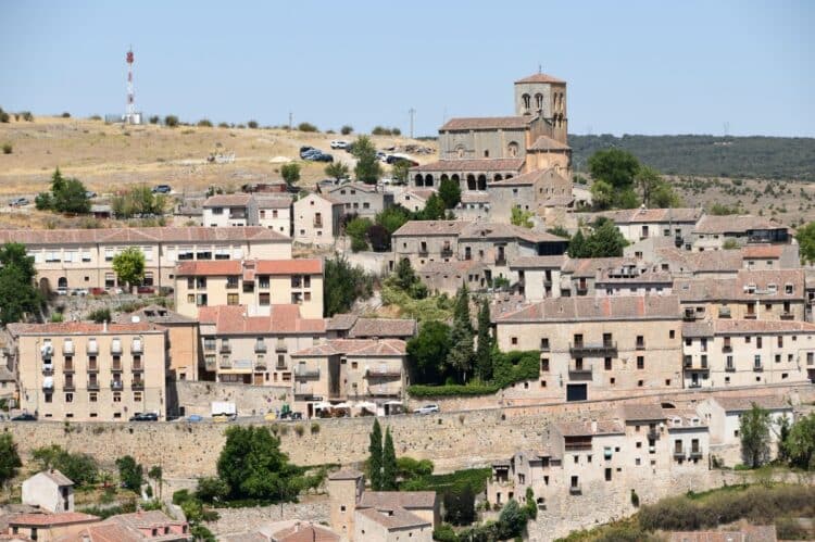 El Ayuntamiento de Sepúlveda pone en marcha una campaña de empadronamiento 1 Vista de la localidad segoviana de Sepúlveda / E.A.