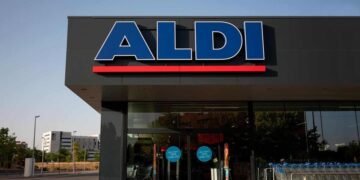 Aldi arrasa a la competencia: estos postres gourmet harán tus delicias en Navidad (y no los encontrarás en Mercadona)