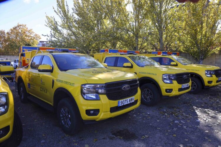 Los nuevos vehículos contra incendios. /JUNTA DE CASTILLA Y LEON