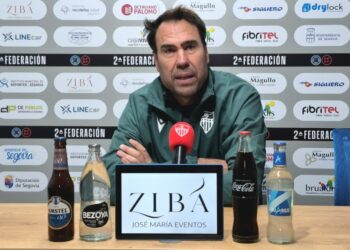 Iñaki Bea, en la previa del encuentro que jugará la Segoviana frente al Lealtad el domingo./ JUAN MARTÍN-G. SEGOVIANA