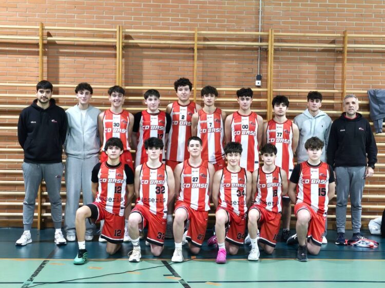 Equipo del CD Base Rojo de categoría cadete./ EVA DE SANTOS