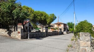 Grandes losas de granito 5 Cruce entre la calle Mayor y la calle Damas.