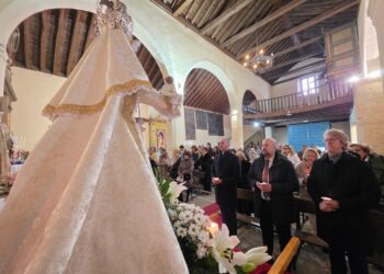 La iglesia se llenó para celebrar la festividad. /AYUNTAMIENTO DE SEGOVIA