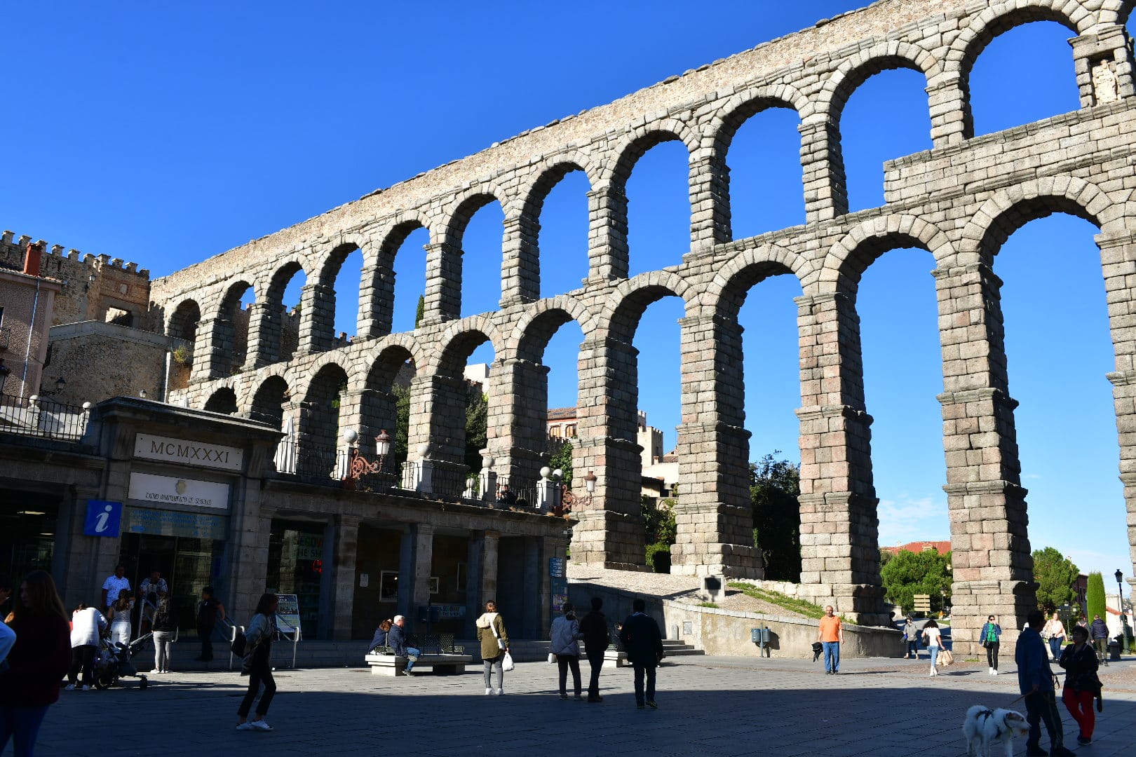 EL ACUEDUCTO DE SEGOVIA: VENGAN Y VEAN 2 FOTO: JOSÉ ANTONIO SANTOS.