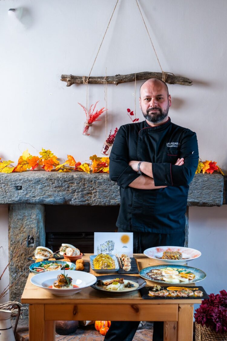 Christian Martínez, cocinero de ‘La Pizarrera’ / HOTUSE