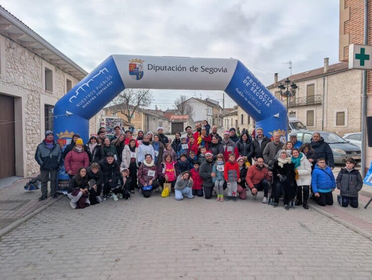 San Silvestre celebrada en Fuentesaúco de Fuentidueña / DIPUTACIÓN