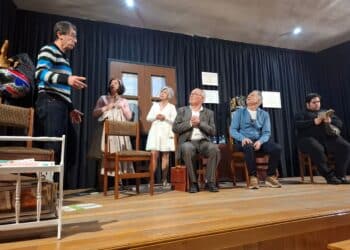 Actuación teatral en Cabezuela / E.A.