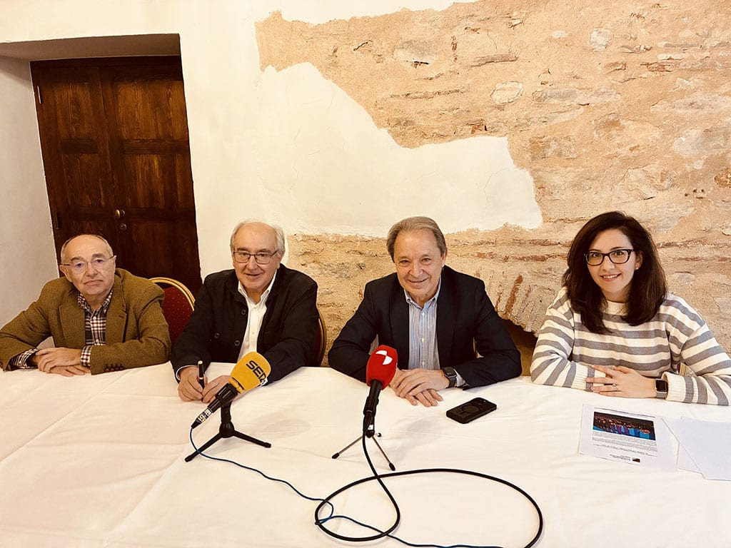 La sociedad civil segoviana impulsa la candidatura del Nuevo Mester al Premio Castilla y León de las Artes 2 Presentación de la candidatura del grupo Nuevo Mester de Juglaría al Premio Castilla y León de las Artes. / Asociación Pluralismo y Convivencia Social