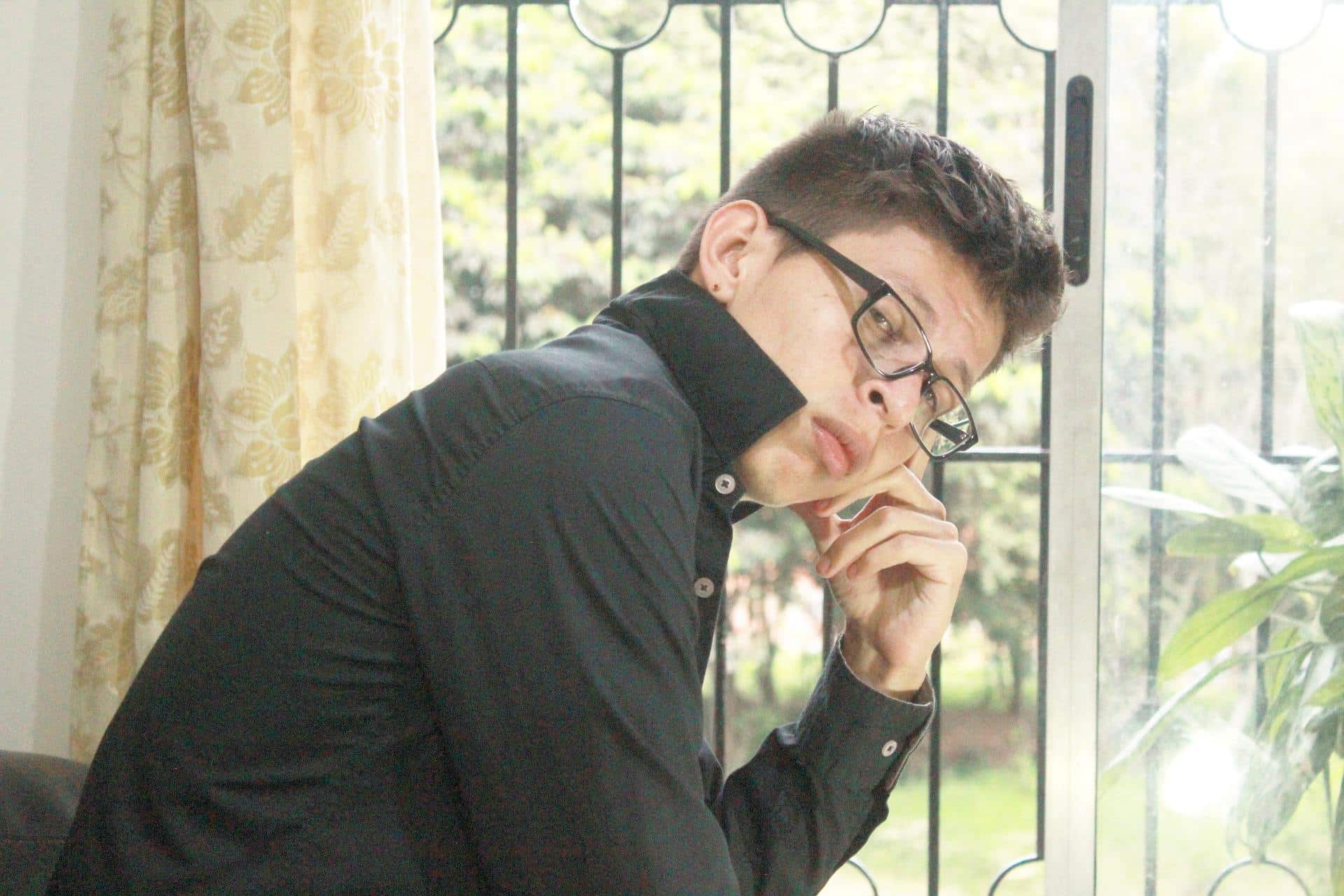 Maroua Bensfia gana el XXIII Premio Internacional de Poesía ‘Jaime Gil de Biedma y Alba’ 2 Yeisson w