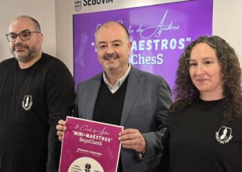Un instante durante la presentación del circuito de ajedrez infantil ‘Mini-Maestros’/AYUNTAMIENTO