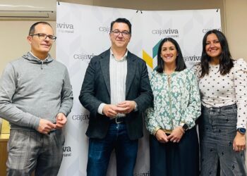 Un instante de la firma de convenio de la Fundación Caja Rural con la Asociación Segoviana de la Prensa Deportiva./ASPD