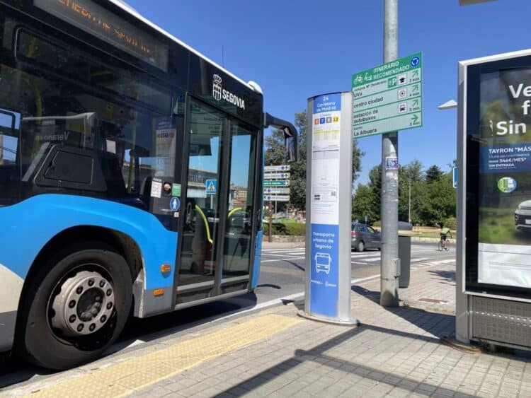 Un autobús urbano de Segovia. / Héctor Criado