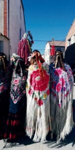 Veganzones celebra sus fiestas patronales por Santa Águeda 2 mantones veganzones