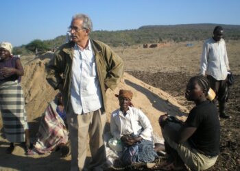 El sacerdote segoviano Jesús Torres Bravo durante una misión en Mozambique.