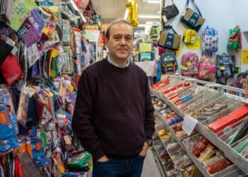 “La bajada de las ventas se debe a la transformación radical de los hábitos de consumo” explica Roberto Manso. / HÉCTOR CRIADO