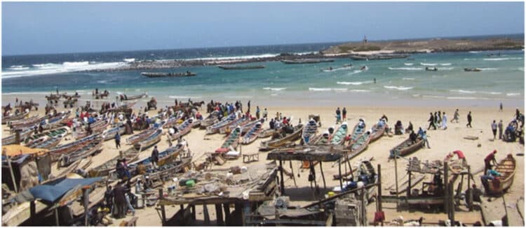 Pescadores en Dakar. / Fuente: Luis Durán.