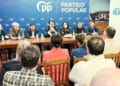 Encuentro del PP de León con alcaldes y portavoces de la zona. ICAL.