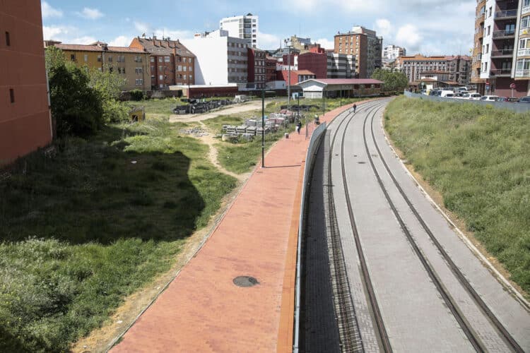 La Plataforma convoca, como cada sábado, una manifestación para pedir que el proyecto se haga realidad. / Campillo