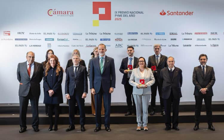 Felipe VI preside el acto de entrega del galardón.