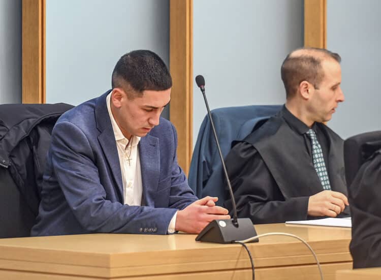 J.L.N.I. durante una de las sesiones del juicio celebrado en la Audiencia Provincial de Burgos. / Ricardo Ordóñez