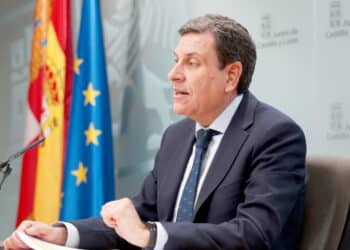 Rueda de prensa de Carlos Fernández Carriedo tras el Consejo de Gobierno. / Leticia Pérez