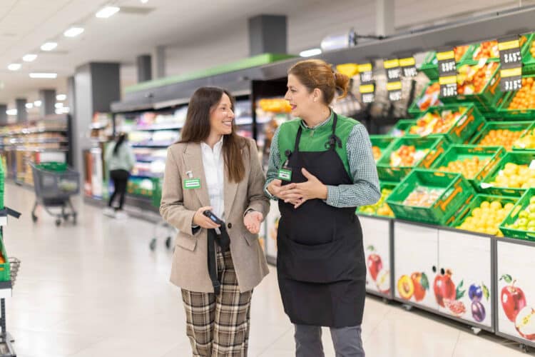 Mercadona destina mil millones a mejorar las condiciones de su plantilla 1 La firma trabaja con más de 70 proveedores de Castilla y León.