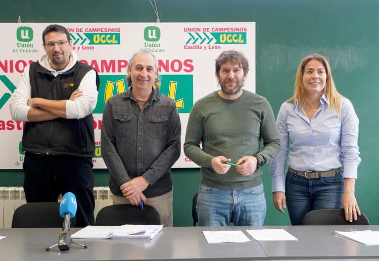 UCCL presenta las propuestas a entregar a los partidos políticos con intención de que se incluyan en los programas electorales. / Leticia Pérez