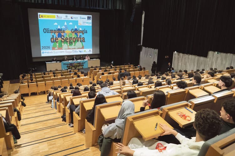 Olimpiada Geológica en el Campus de la UVa María Zambrano. / Rocío Garrote