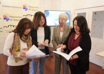 Rueda de prensa del programa ‘Crecemos’ / DIPUTACIÓN