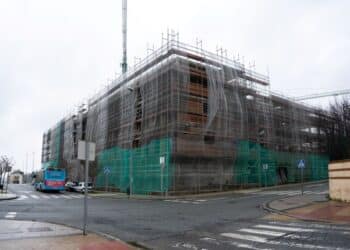 Construcción de viviendas en el Barrio Comunidad Villa y Tierra. / Héctor García