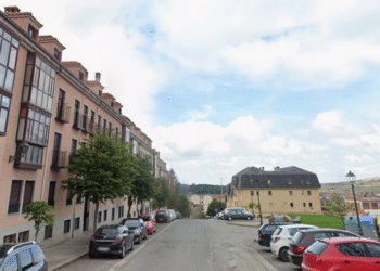 Inicio del Paseo de Santa Isabel.