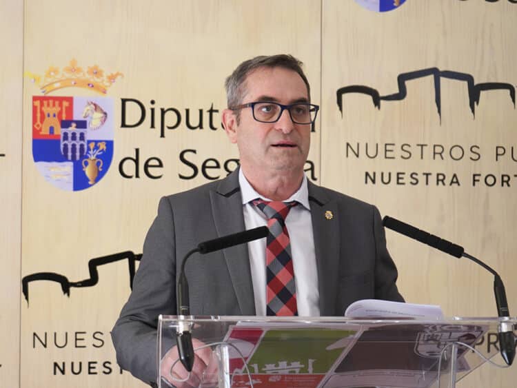 La Diputación aprueba una Oferta Pública de Empleo que contempla 40 plazas entre funcionarios de carrera y personal fijo 1 El diputado de Personal y Recursos Humanos, Jaime Pérez. / Diputacion