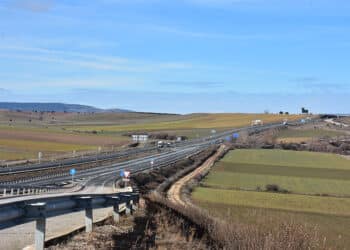 Autovía A-1, entre Encinas y Fresno de la Fuente. / A.M.